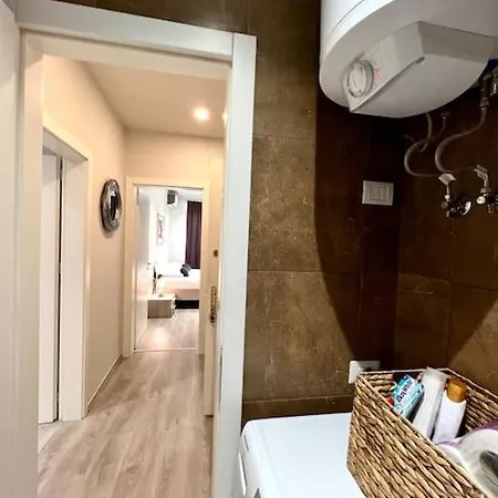 Destiny - Cozy At Myslym Shyri Apartment *